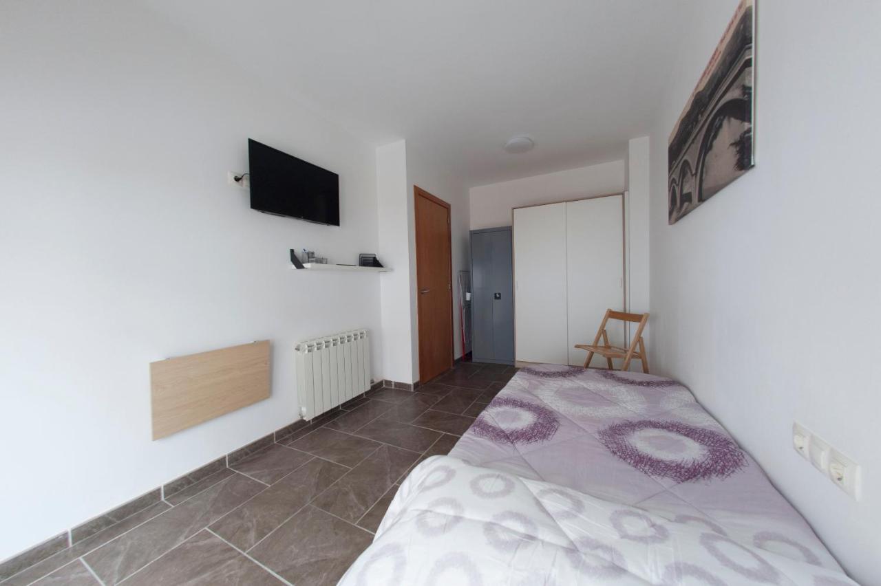 Apartament Bisaura De Ter Sant Quirze De Besora Buitenkant foto